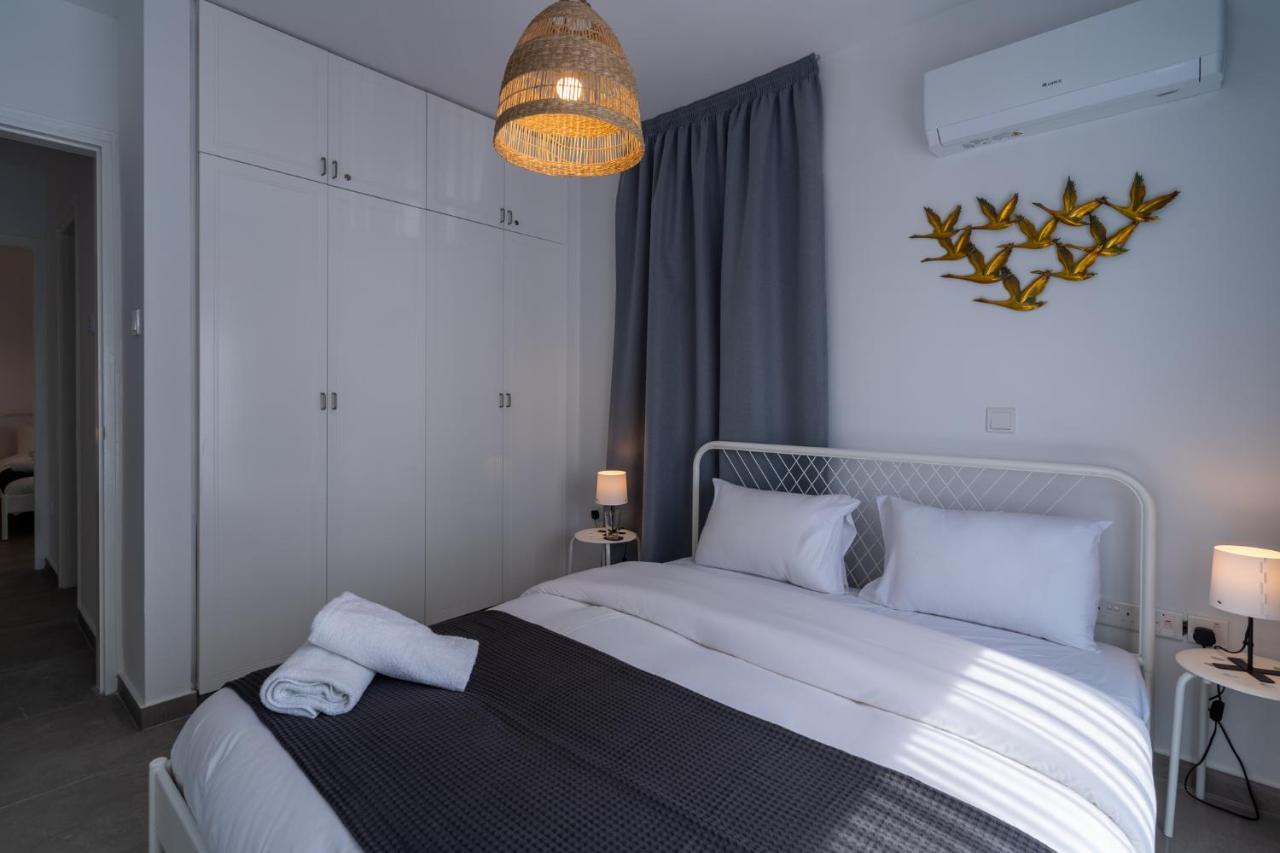 Odyssey - Captivating 2-Bedroom Retreat In Larnaca Exterior photo